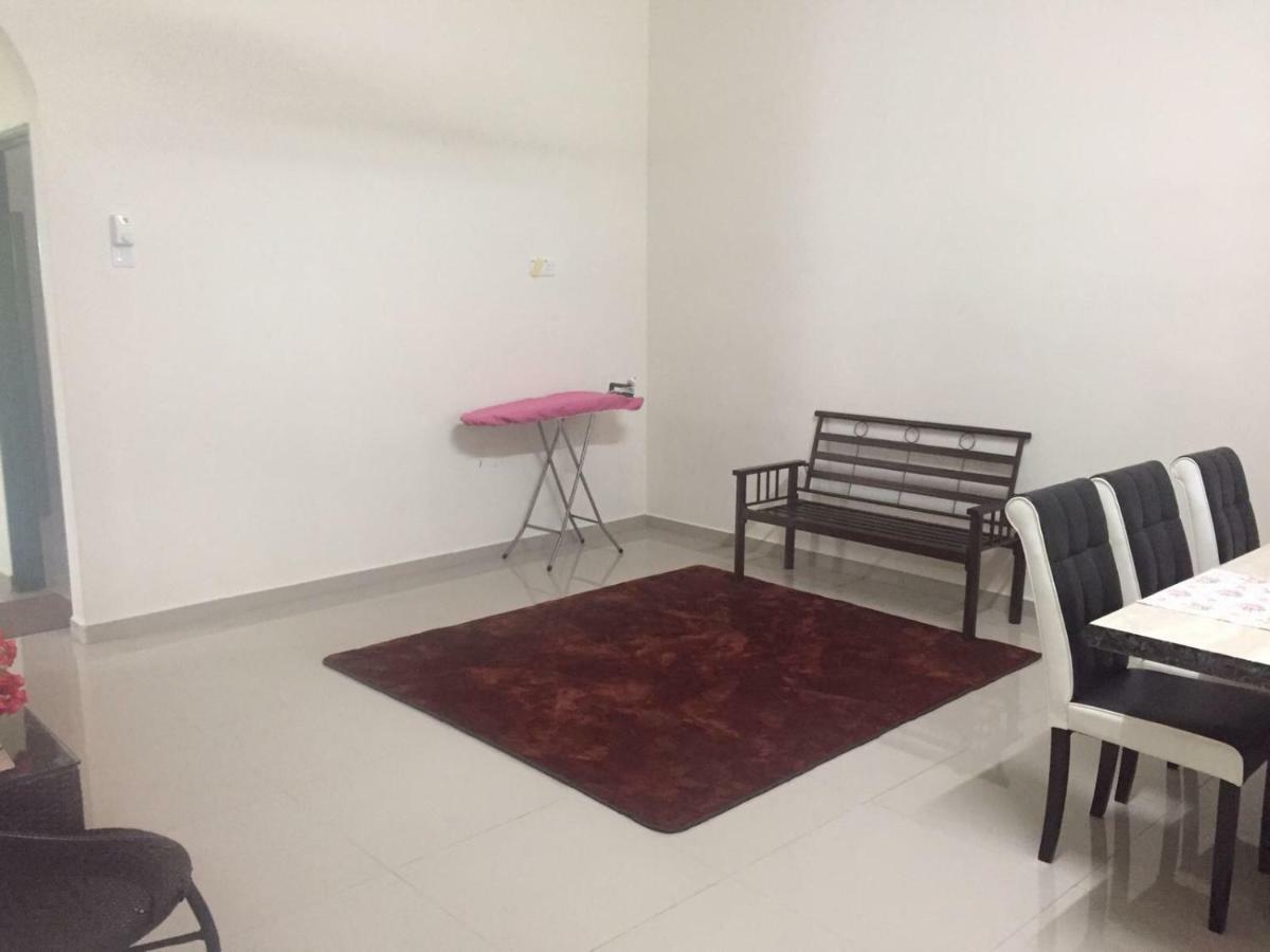 Patin Guest House @Desa Telok Ira, Temerloh Pahang Kampong Paya Kerinau Экстерьер фото